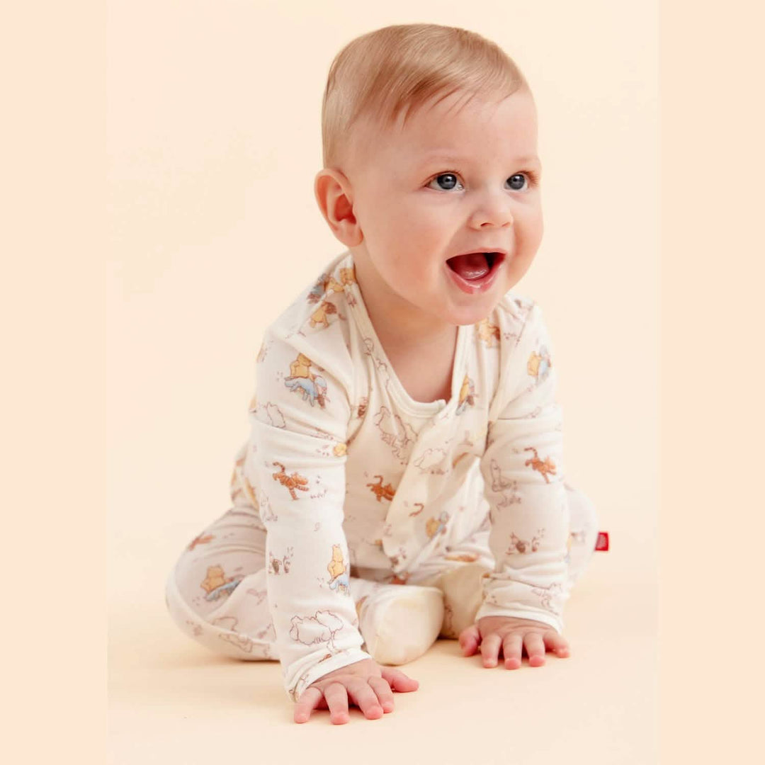 Moments with Friends Modal Magnetic Footie