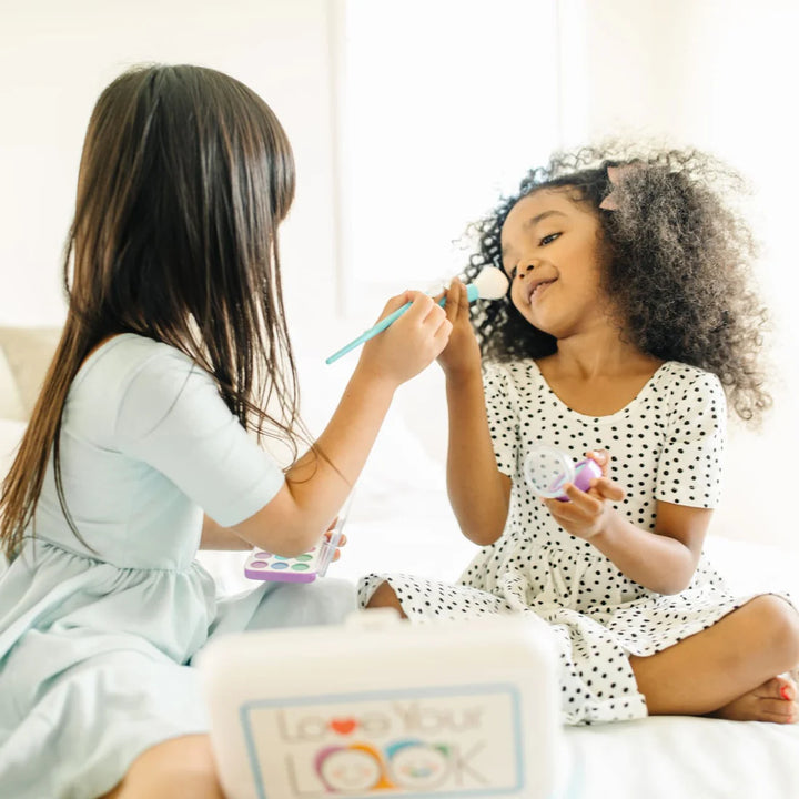 LOVE YOUR LOOK - Makeup Kit Play Set