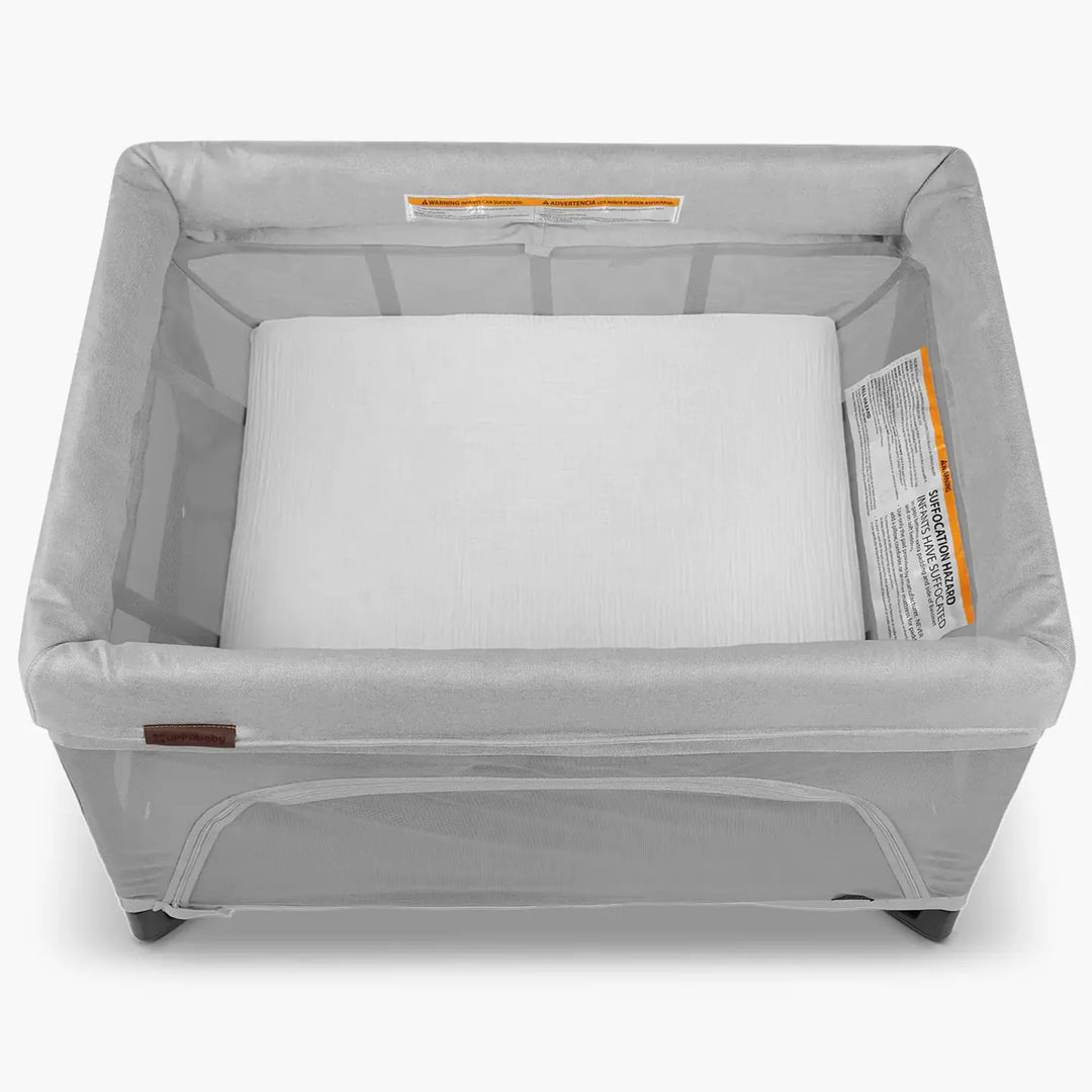 UPPAbaby Remi Organic Bassinet Mattress Cover (Set of 2) - detail view