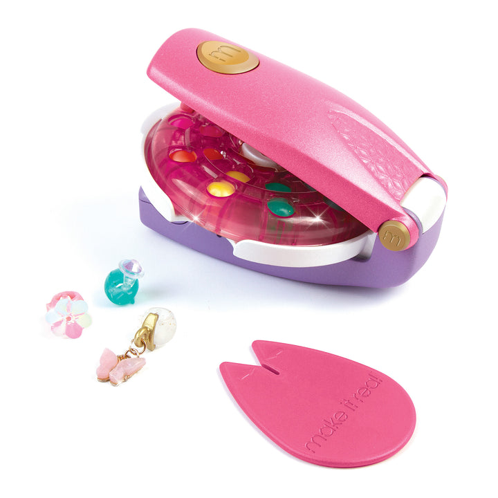 Snap n' Glam Hair Accessories Set by Make It Real - detail view