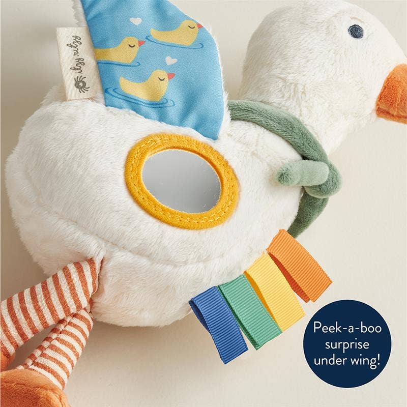 Itzy Ritzy Bitzy Traveler™: Goose - back view