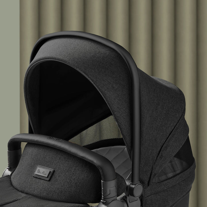Silver Cross Wave Tandem Bassinet with Sustainable Fabrics - detail view 3