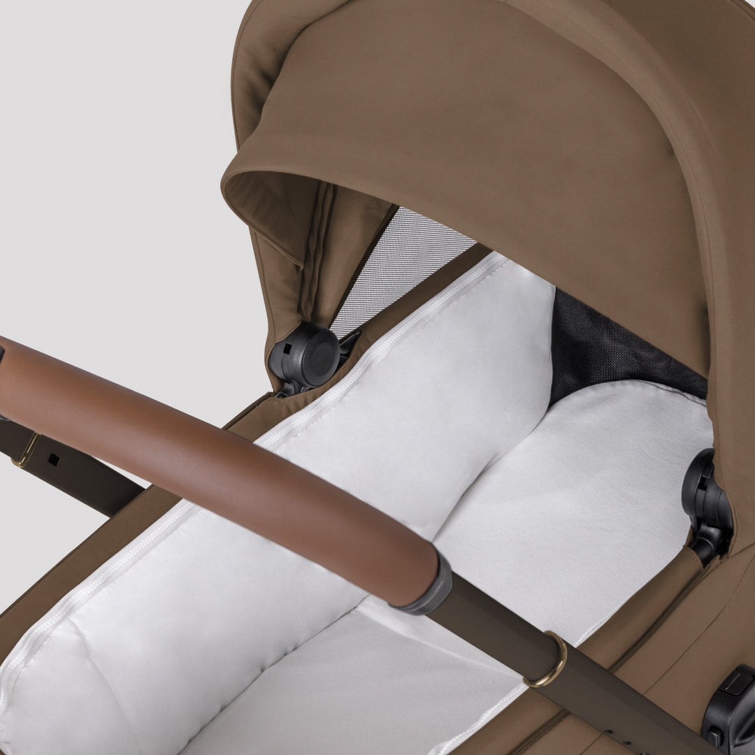 Silver Cross Breez Compact Bassinet - product view 27