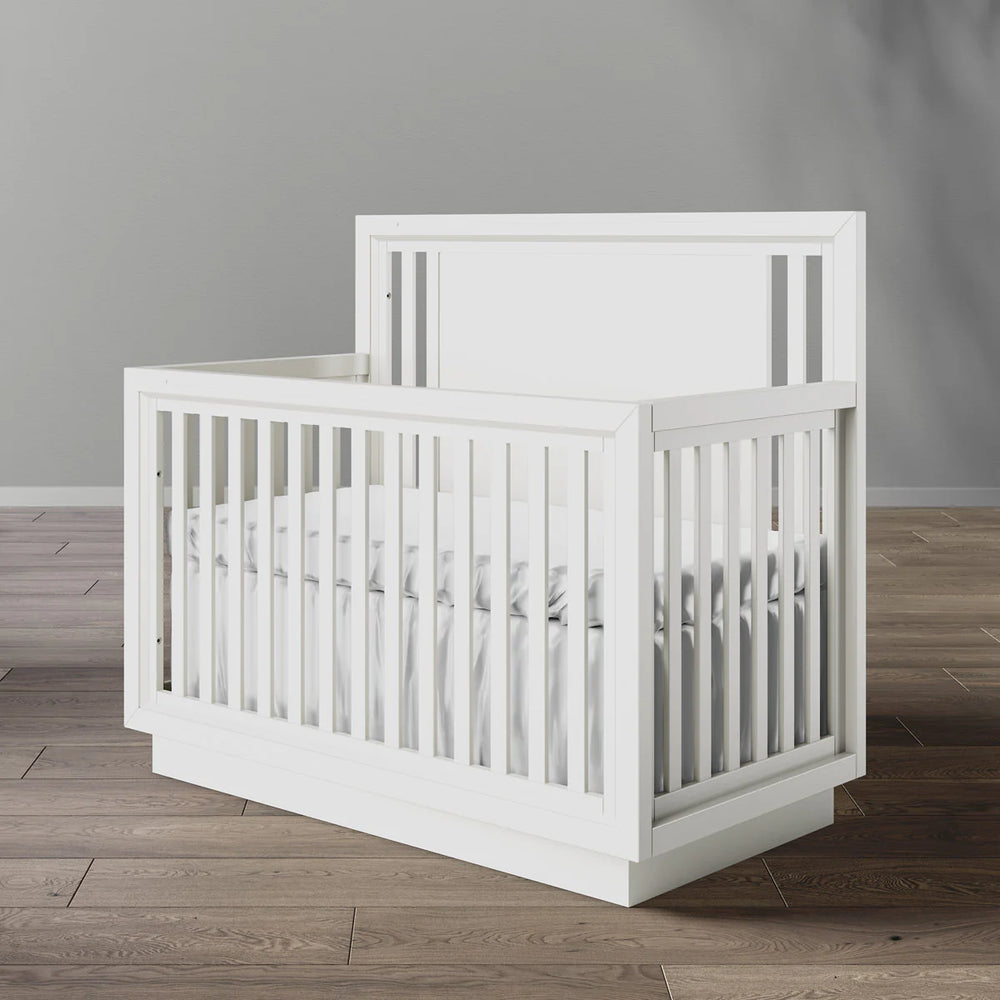 Quadro Convertible Crib by Romina - alternate angle