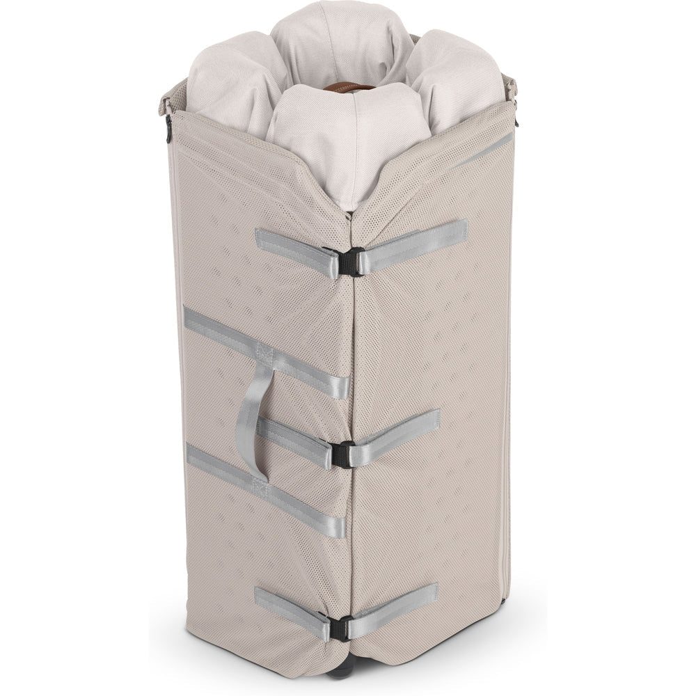 UPPAbaby Remi Bedside Bassinet + Playard + Travel Crib - detail view 2