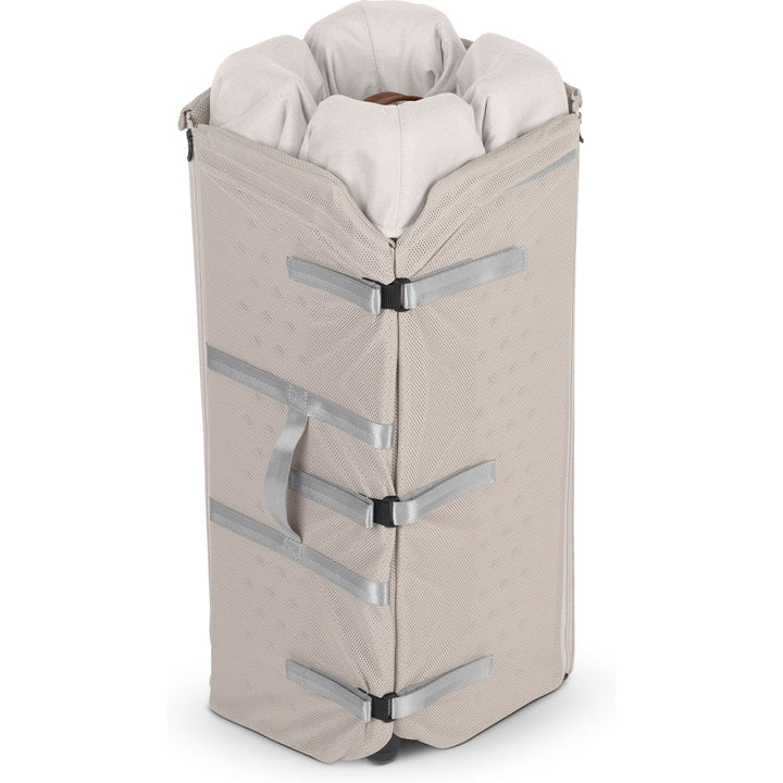 UPPAbaby Remi Bedside Bassinet + Playard + Travel Crib - detail view 2
