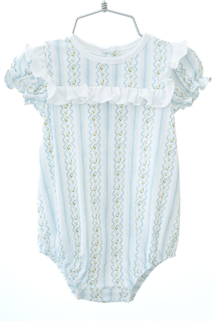 Winter Lily Ruffle Bubble