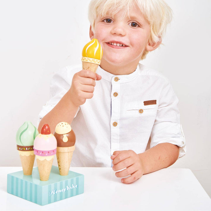 Wooden Ice Cream Cones Set by Le Toy Van - alternate angle