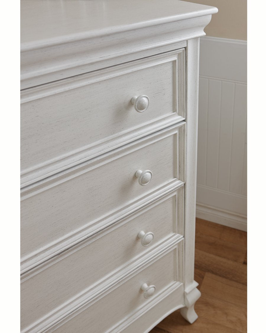Pali Diamante 4-Drawer Chest - detail view