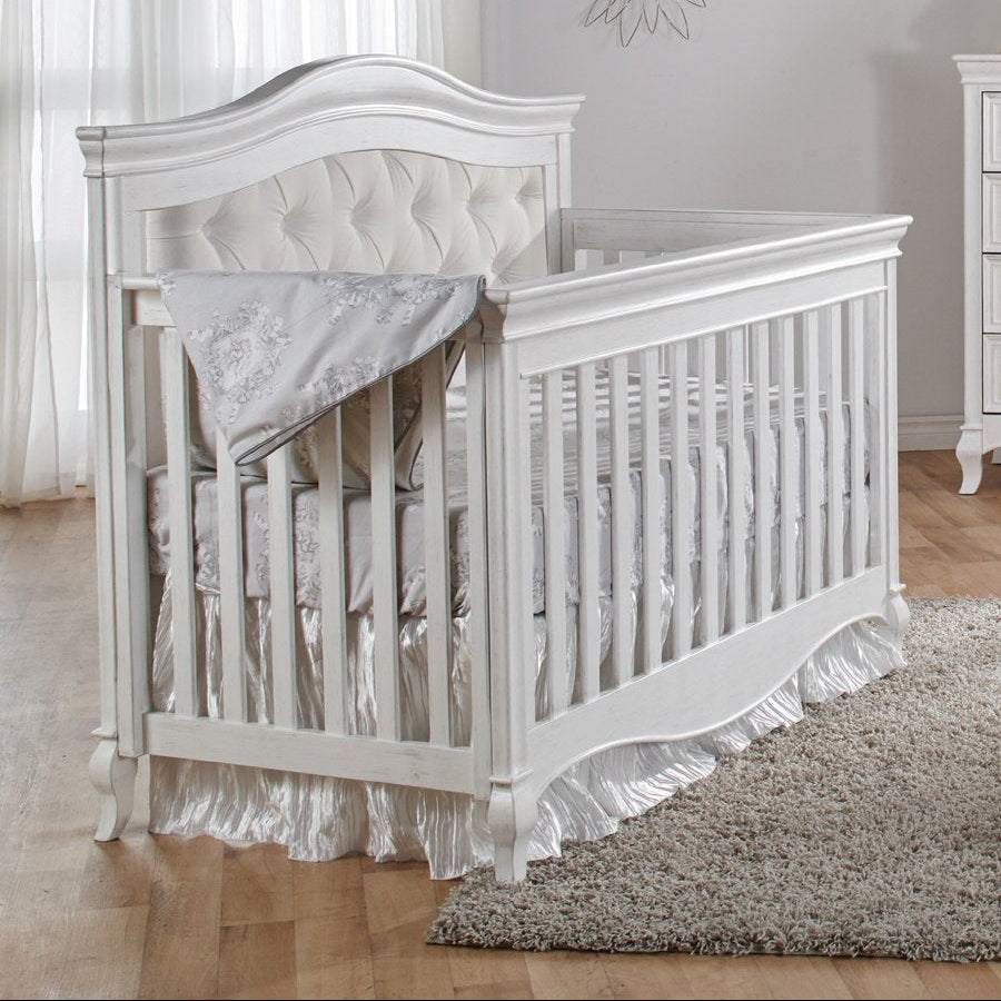 Pali Diamante Forever Crib - detail view