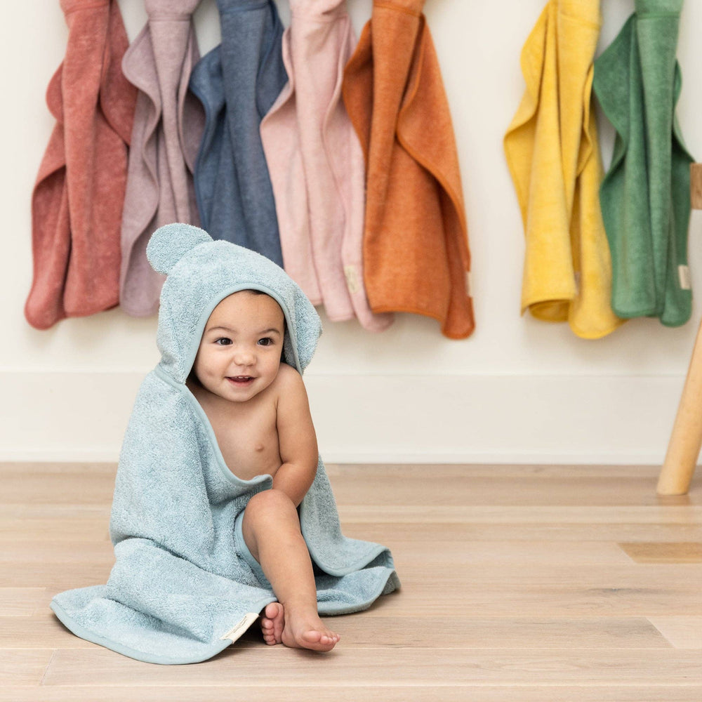 Hooded Towel + Wash Mitt Set Fog: Blue by Bella Tunno - back view