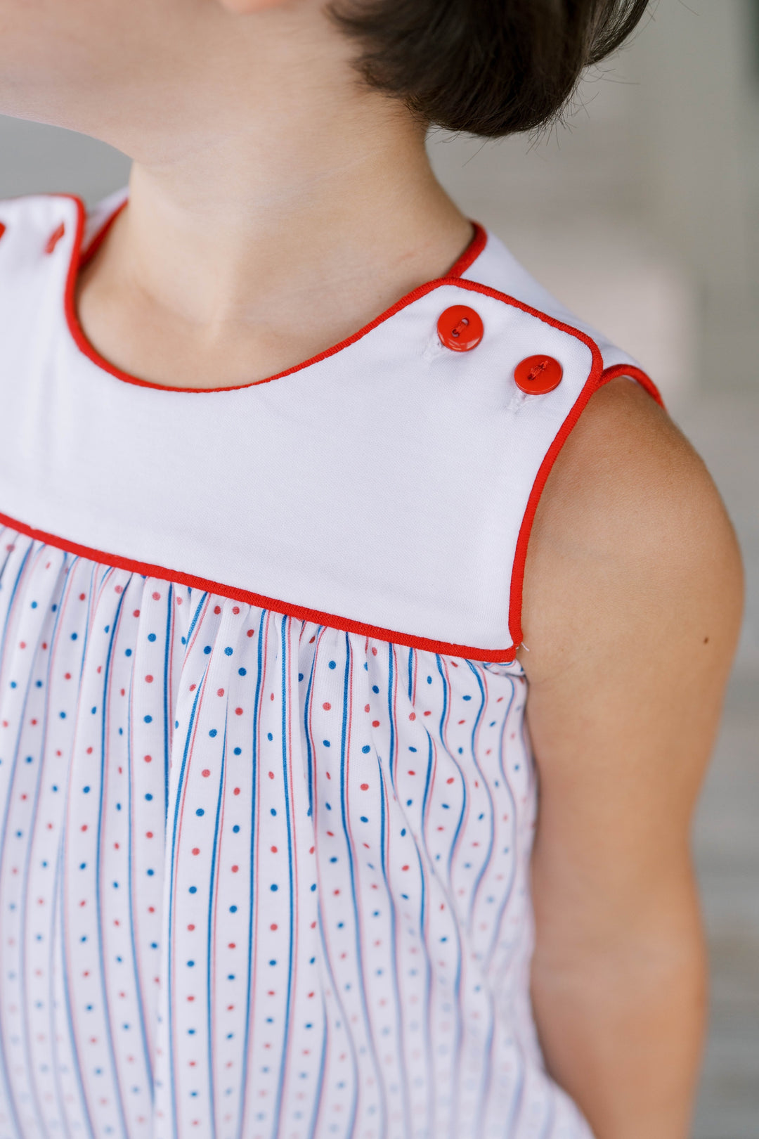 Charming Bubble in All American Red